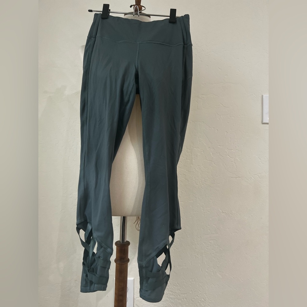 NWOT Small Active Life yoga stretch pants
